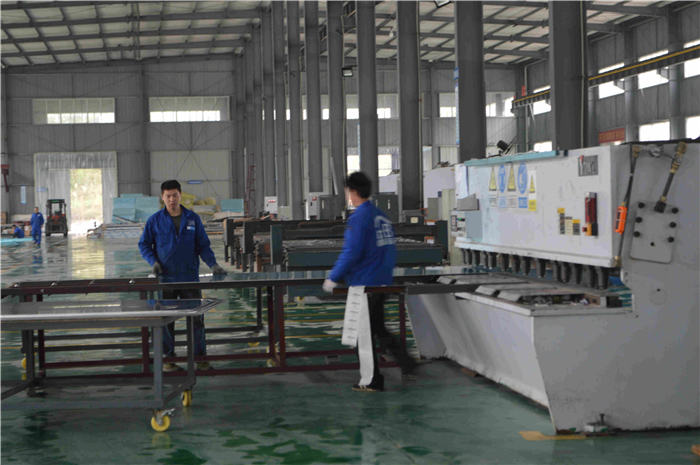 航標(biāo)廠(chǎng)區(qū)車(chē)間